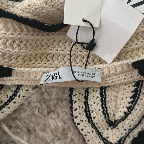 Zara Top - Picture 3 of 4